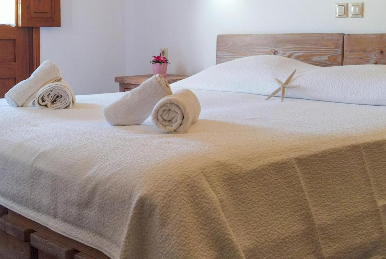 Aparthotel Mistral-Patmos Skála Esterno foto